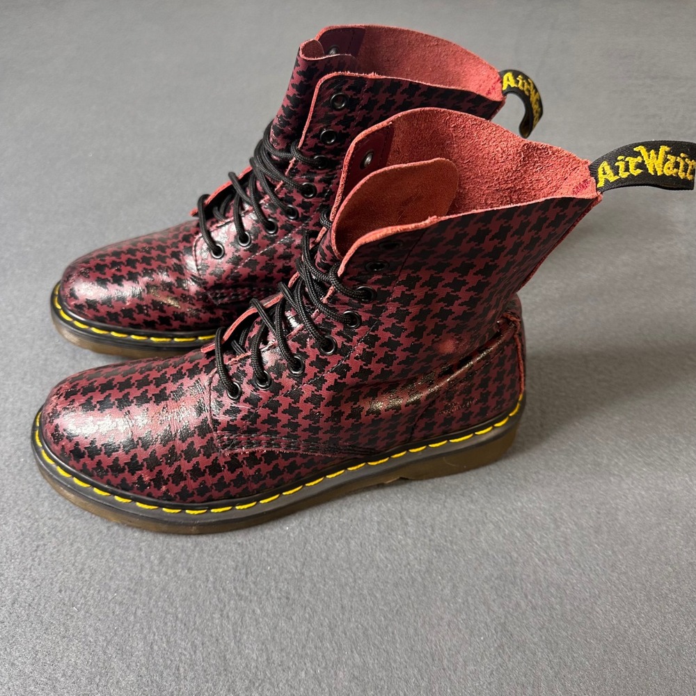 Dr. Martens 1460 Pascal Boots Burgundy Black Houndstooth Leather Womens size 10 - Picture 3 of 9